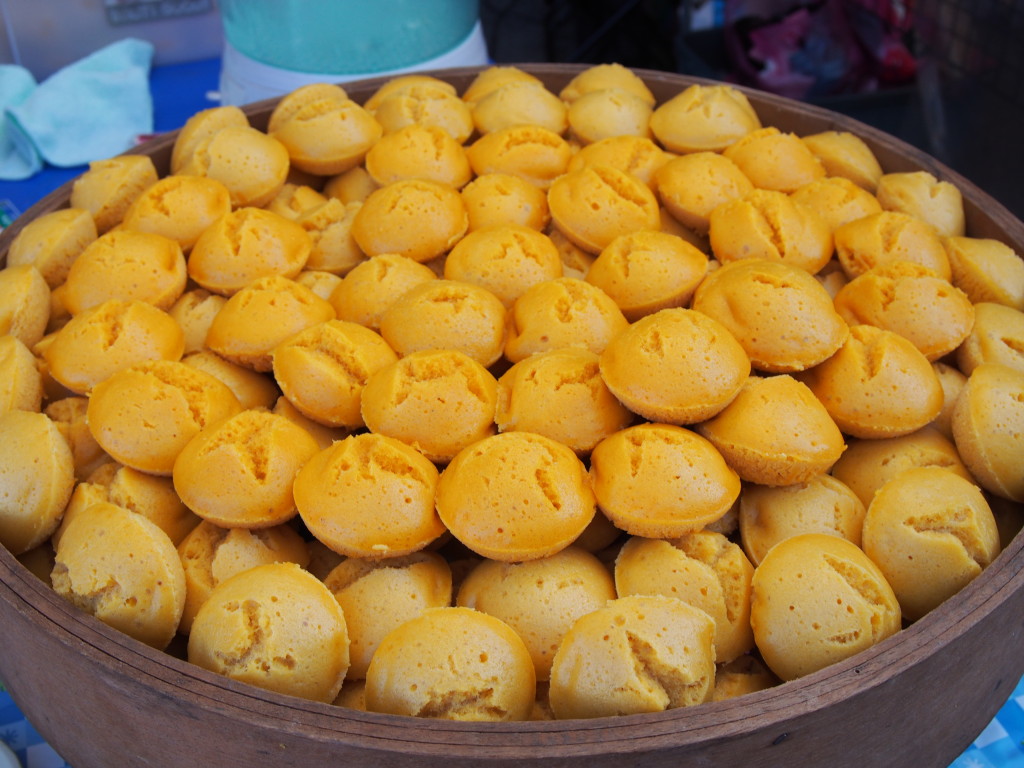 Sugar Palm Cakes
