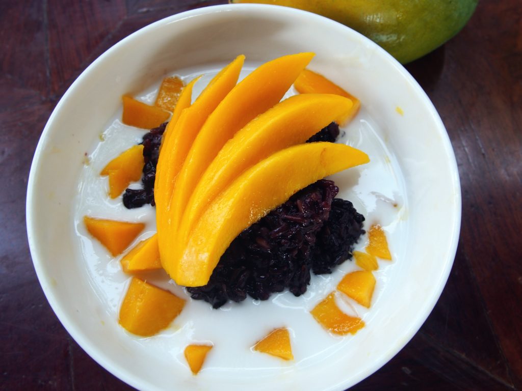 Black Sticky Rice with Coconut Milk and Mango