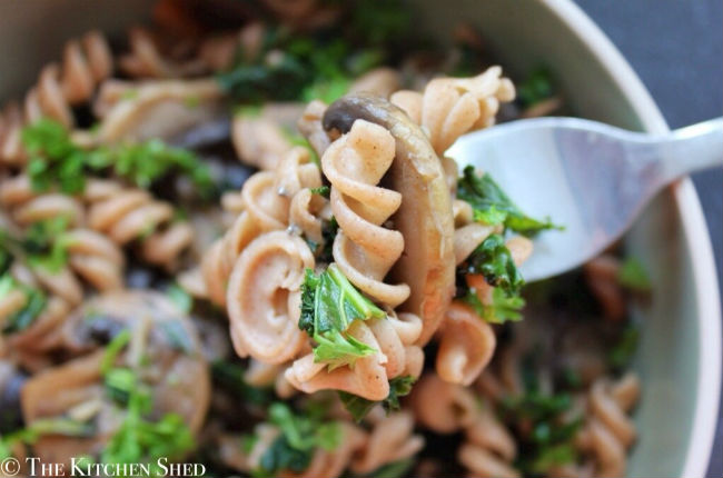 Spelt Pasta with Garlic Mushrooms & Kale