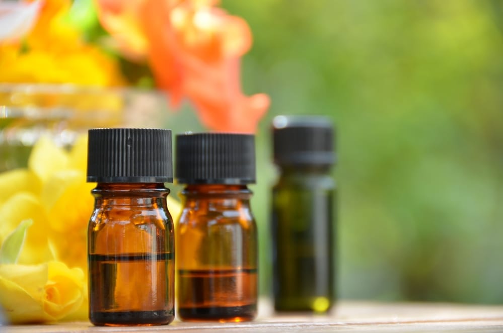 topical-use-essential-oils.jpg Essential oil blends for hives.